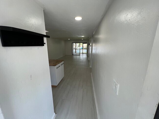 Building Photo - 28121 Pine Haven Way
