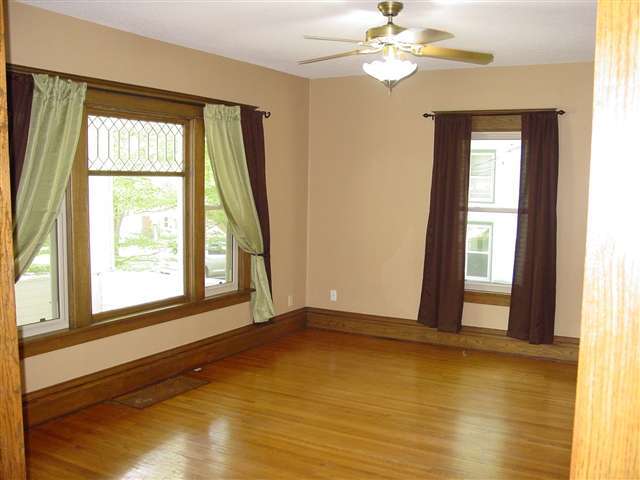 Building Photo - 1403 Washington St