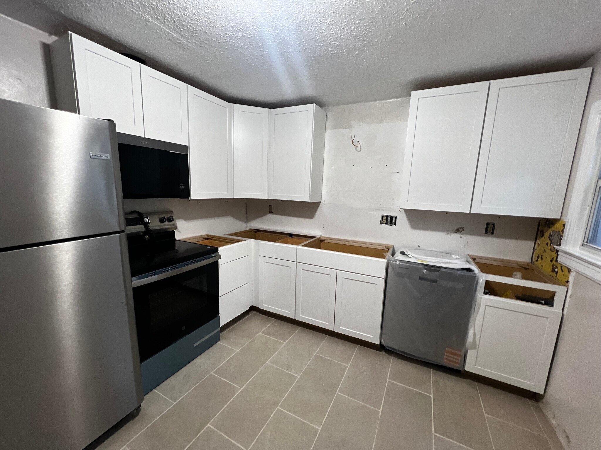 Building Photo - 3730 3rd Ave N