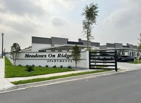 Building Photo - 1808 Angelina Dr
