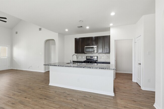 Building Photo - 3503 Cannon Dr