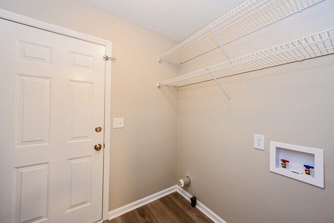 Building Photo - 2227 Sawmill St