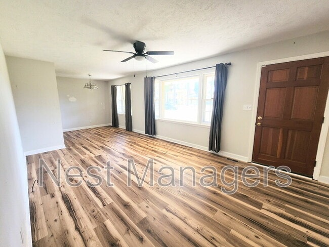 Building Photo - 1512 Atwick Dr