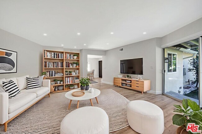 Building Photo - 23153 Gonzales Dr