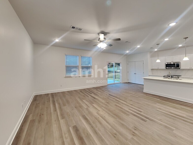 Building Photo - 216 Gershon Wy