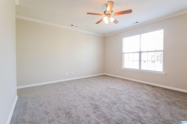 Building Photo - 5894 Ridgeline Dr
