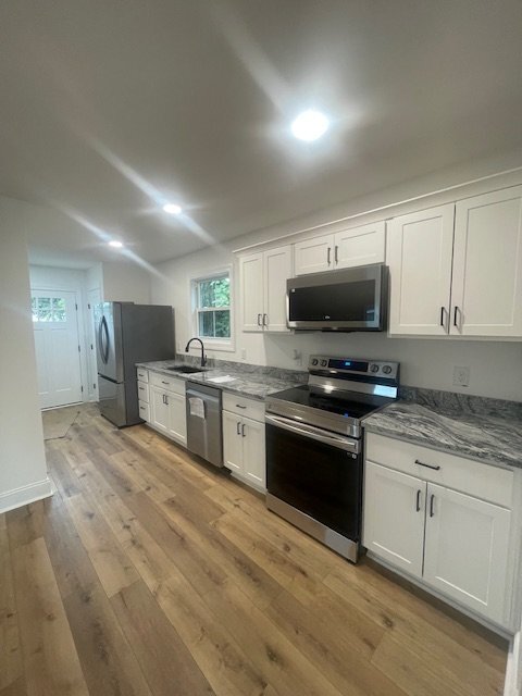 Building Photo - Stunning New Build 2 Bed / 2 Full Bath Build in Dearington Neighborhood with Smart Appliances