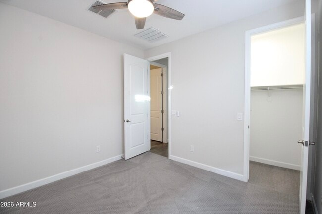 Building Photo - 38184 W Santa Monica Ave