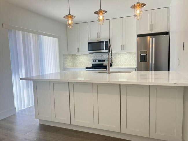 Building Photo - 5714 57th Way