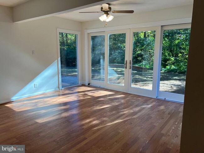 Building Photo - 11400 Turnmill Ln