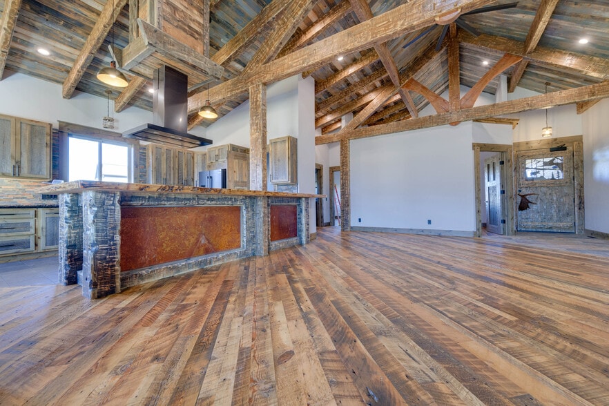 Building Photo - 5289 Gabriels Wy