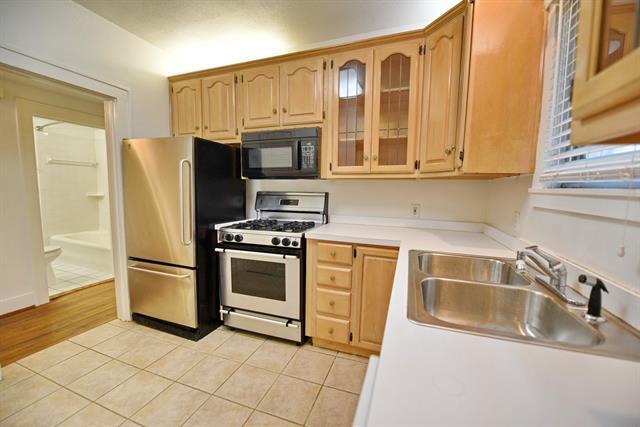 Primary Photo - 4020 Hawthorne Ave