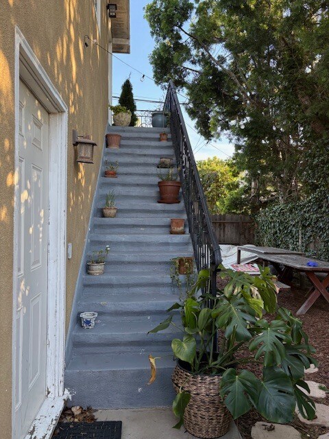 Building Photo - 202 Dimmick Ave