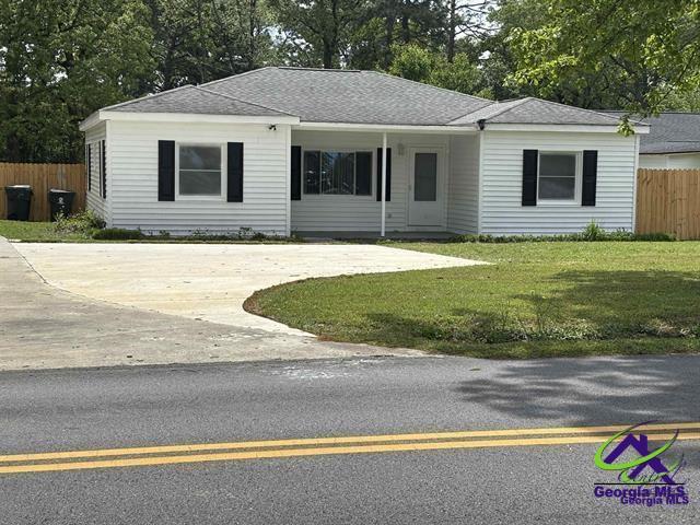 Primary Photo - 215 Sunset Dr