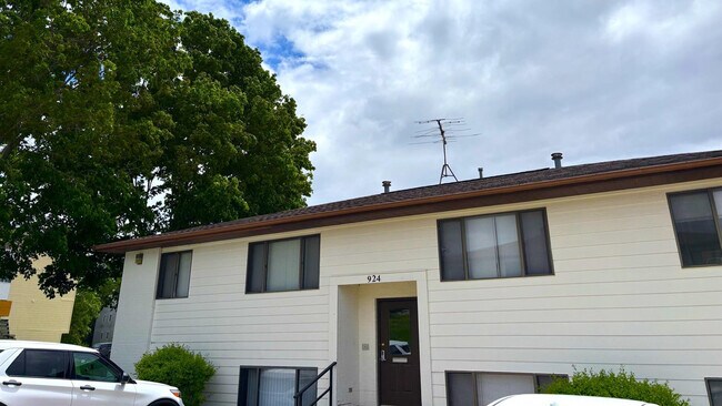 Building Photo - 924 Boston Way