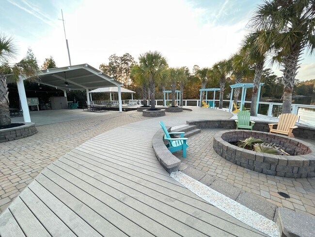 Building Photo - Coastal Vibes at Lake Murray