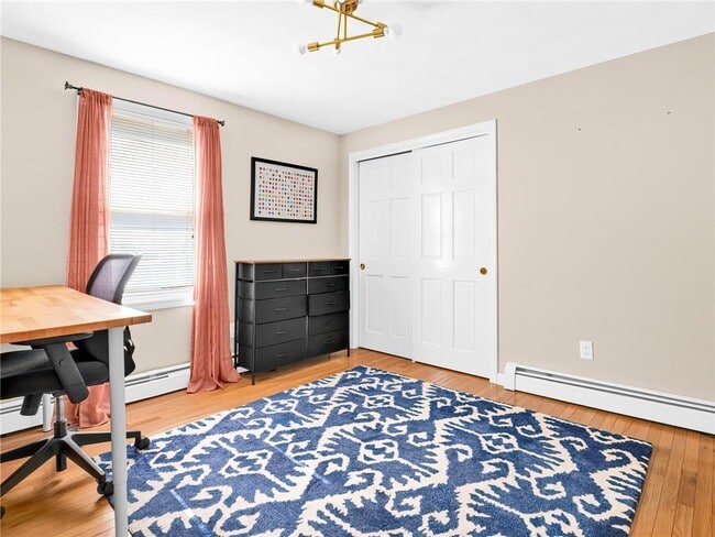 Building Photo - 32 Hamlin Ave