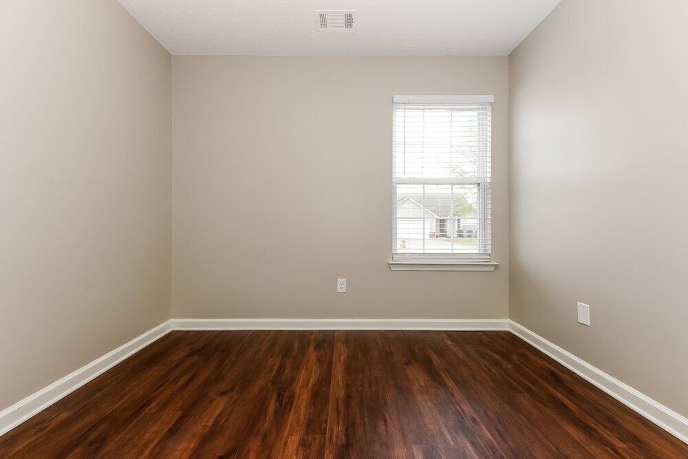 Building Photo - 1180 Eatonton Way