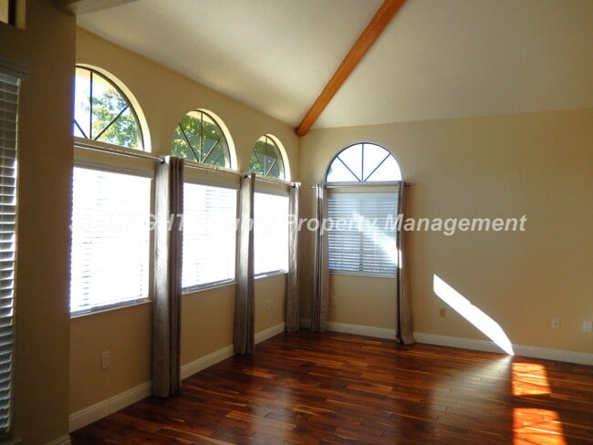 Building Photo - AVAILABLE JULY - Pristine SLO Executive Home - 4 Bedroom 2.5 Bathroom