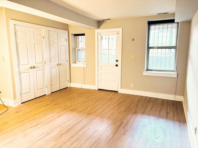 Building Photo - 1340 T St NW