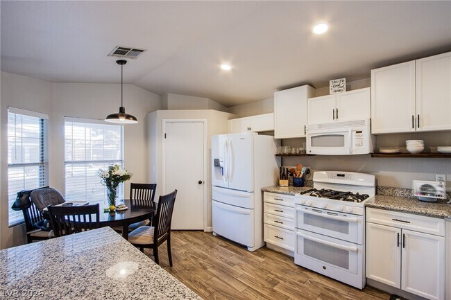 Building Photo - 7413 Alpine Ridge St