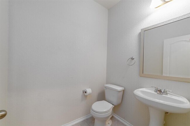 Building Photo - 321 Tordesillas Dr