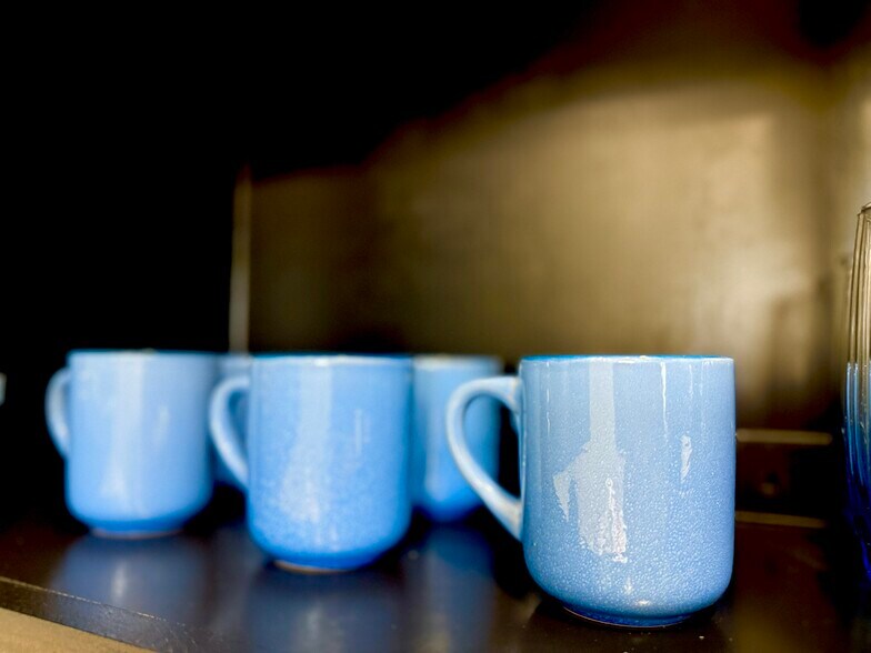 Building Photo - 2108 E Viviana St