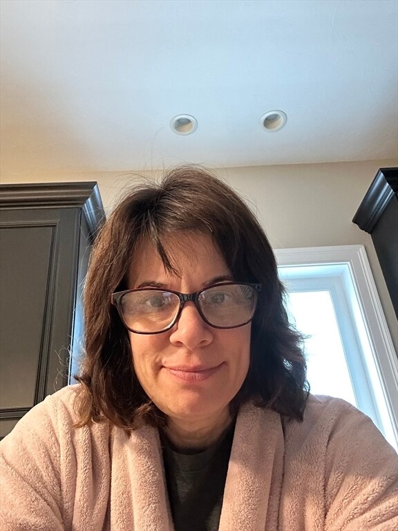 Building Photo - 38 Reservoir St