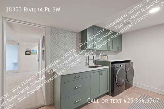Building Photo - 18353 Riviera Pl SW