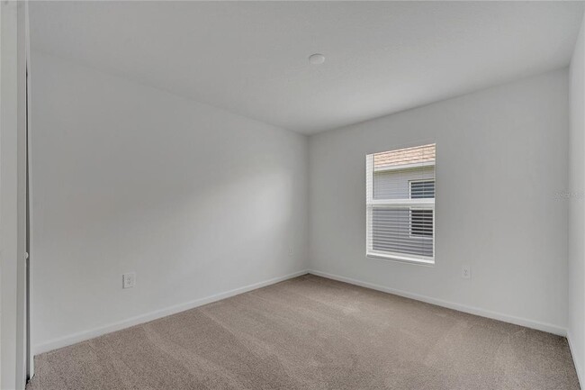 Building Photo - 5291 Dagenham Dr