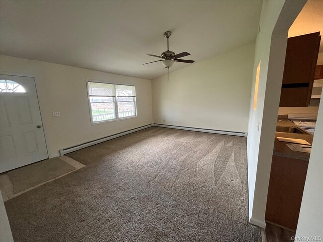 Building Photo - 867 Van Wagner Rd