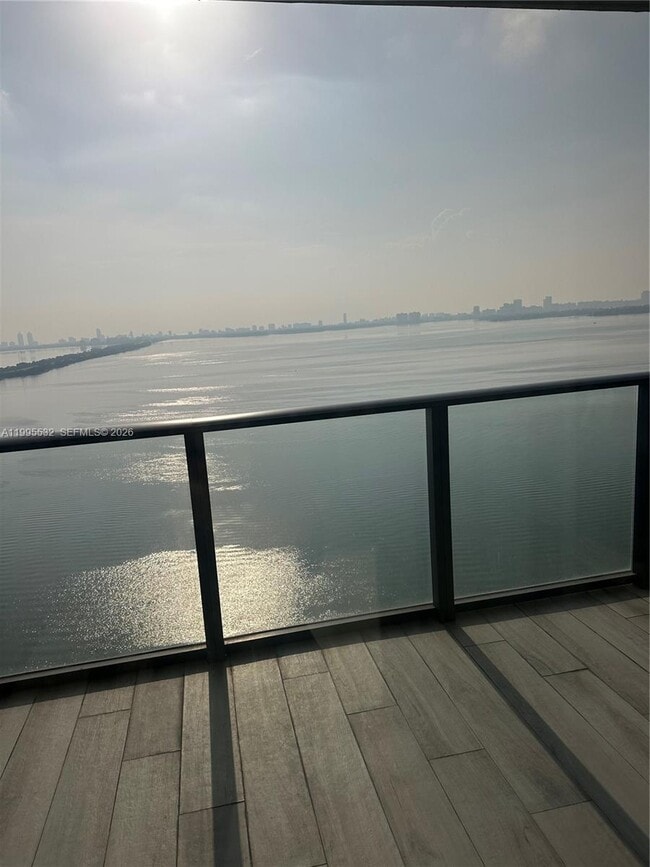 Building Photo - 3131 NE 7th Ave