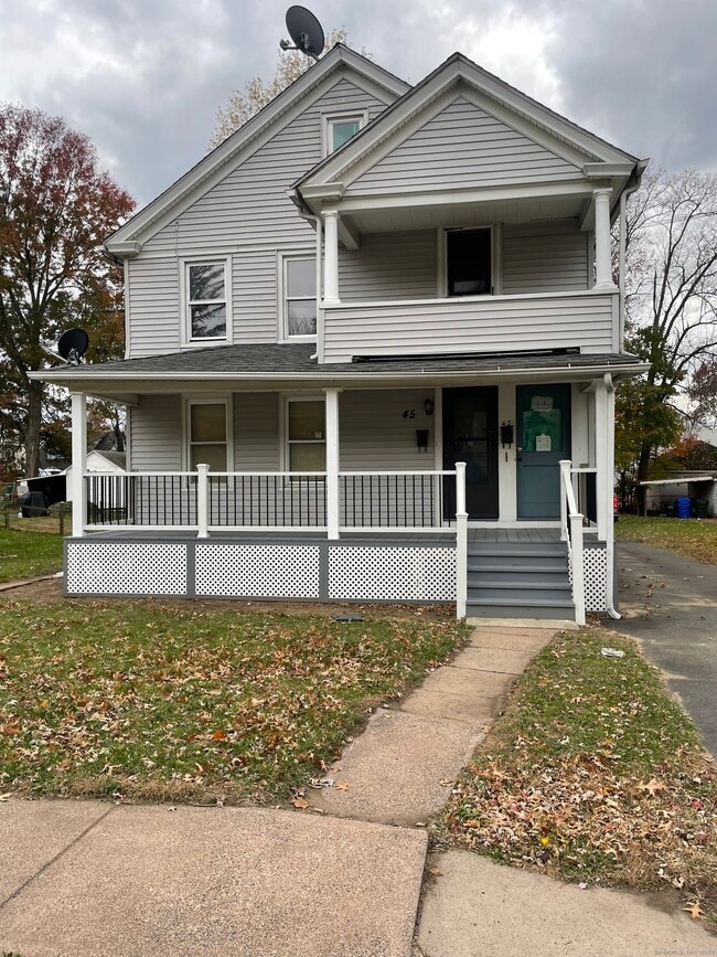 Primary Photo - 47 William St