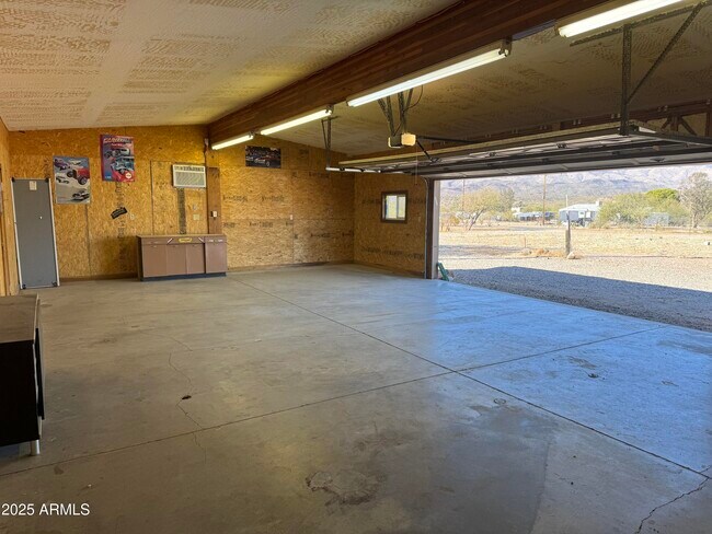 Building Photo - 20775 Tara Springs Rd