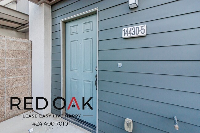 Building Photo - 14430 Strawberry Ln