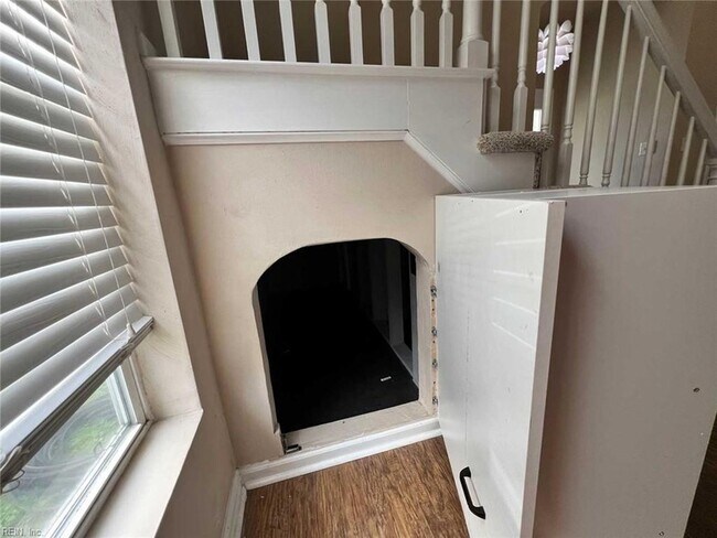 Building Photo - 1812 Kempsville Crossing Ln