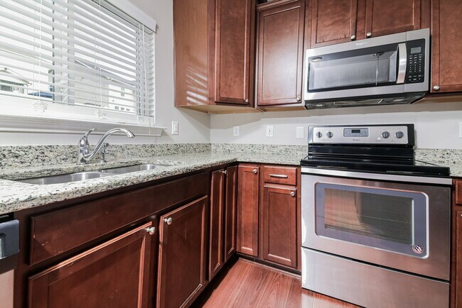 Building Photo - 232 Pamlico Dr