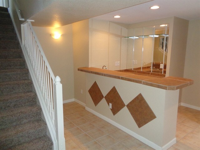 Building Photo - 5198 Fontana Ct