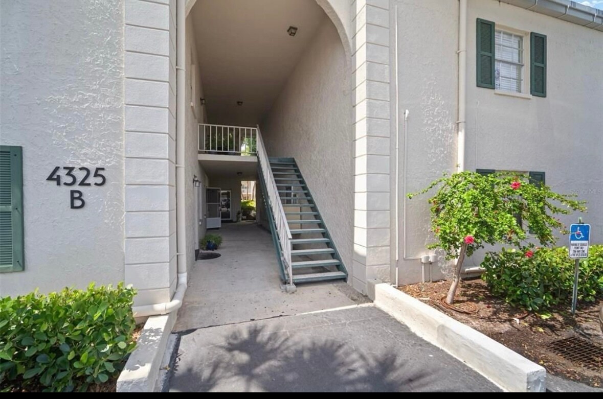 Building Photo - 4325 Aegean Dr