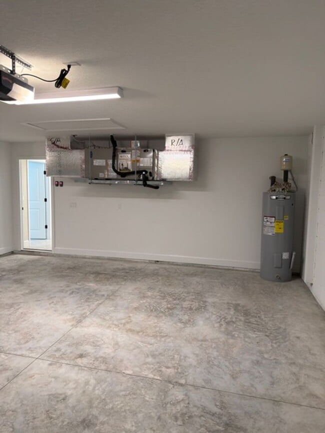 Building Photo - Brand new 4 bedroom home for rent