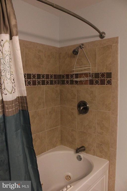 Building Photo - 13501 Clear Lake Ct