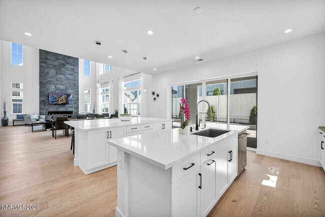 Building Photo - 5445 Side Saddle Trail