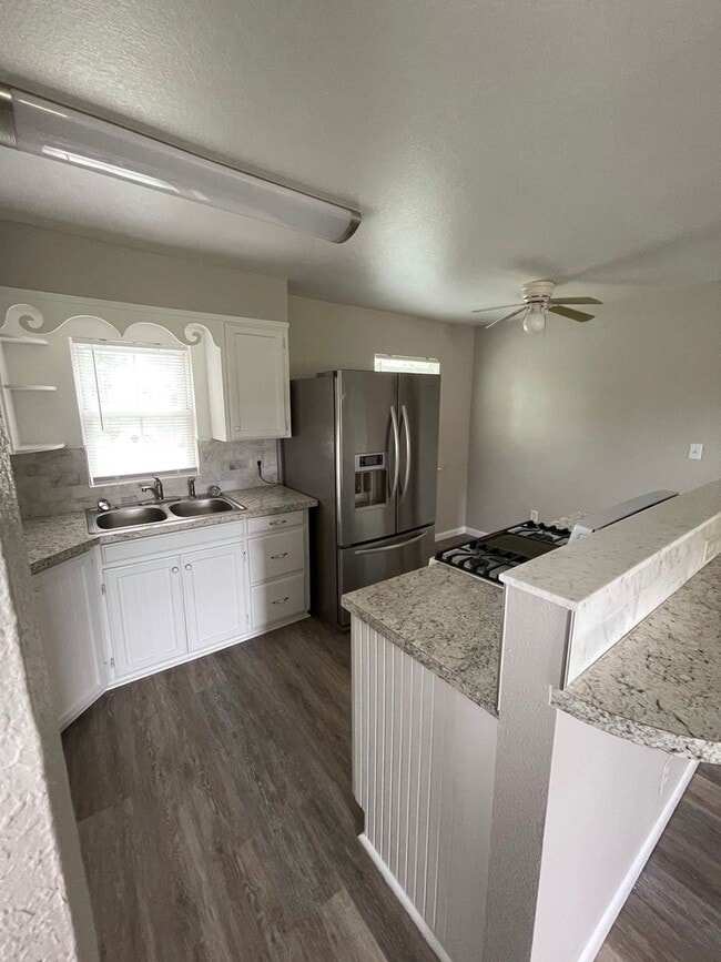 Building Photo - Available Now!