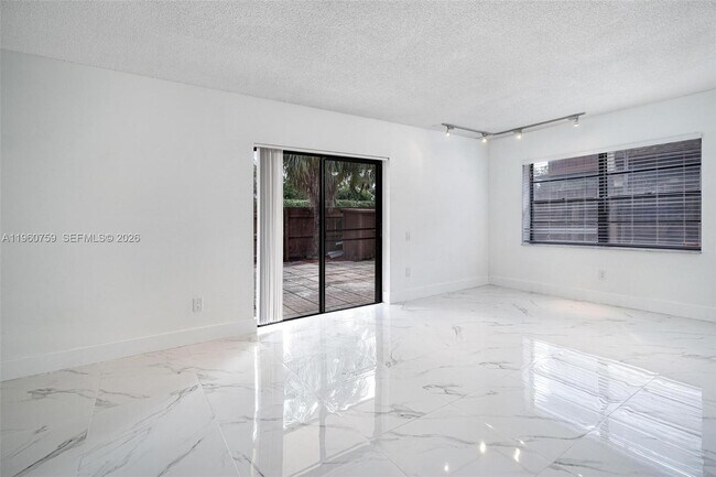 Building Photo - 7074 SW 114th Pl