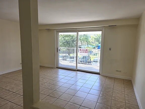 Building Photo - 1108 Westover Ln