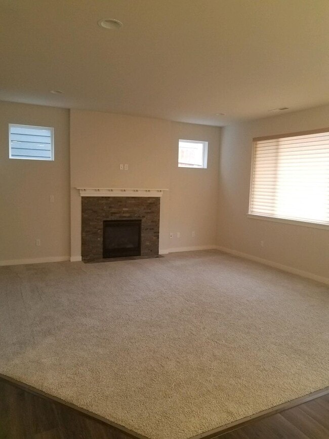 Building Photo - 4 Bedroom Home in Silverdale's Woodbridge Community!