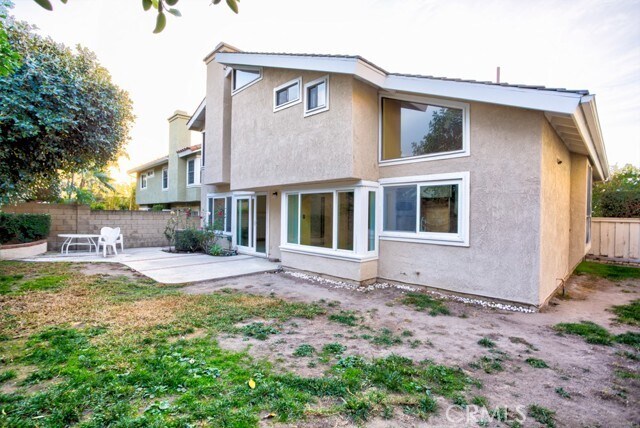 Building Photo - 9 Sharpsburg