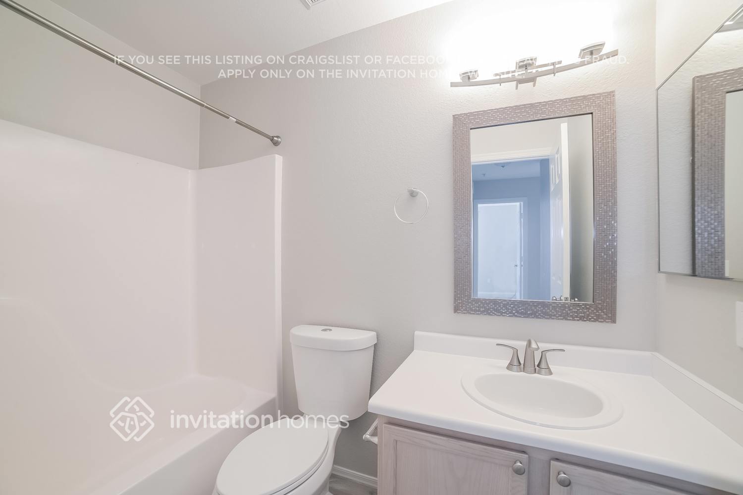 Building Photo - 11233 N 89th Way