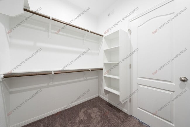 Building Photo - 600 Goates Rd