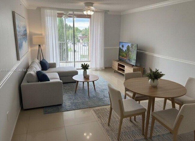 Building Photo - 19781 SW 114th Ave